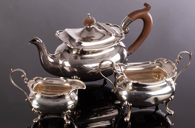 Lot 29 - A Regency style three-piece silver tea service,...