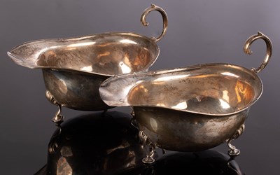 Lot 40 - A pair of silver sauce boats, Birmingham 1919,...