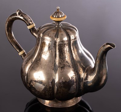 Lot 91 - A Russian silver teapot, Nikolay Kemper, St...