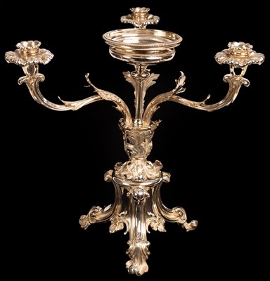 Lot 96 - A silver plated epergne, the central circular...