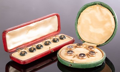 Lot 183 - A set of six bloodstone dress buttons, boxed...