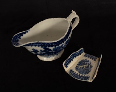 Lot 267 - An 18th Century Worcester blue and white...