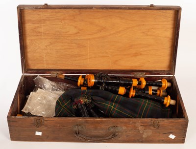 Lot 554 - A set of 20th Century bagpipes with...