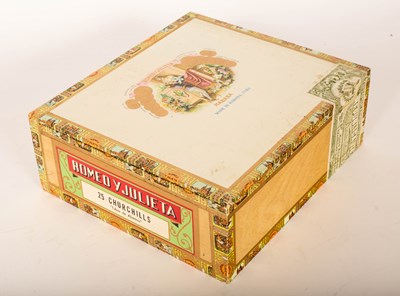 Lot 630 - A sealed, boxed set of twenty-five Romeo Y...