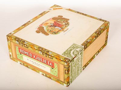 Lot 632 - An opened, complete boxed set of twenty-five...