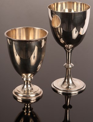 Lot 4 - A silver goblet, VB & S, Birmingham 1908, with...
