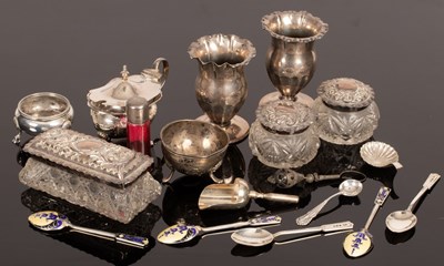 Lot 15 - Sundry small items of silver including salts,...