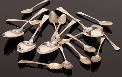 Lot 59 - A set of six George III silver teaspoons,...