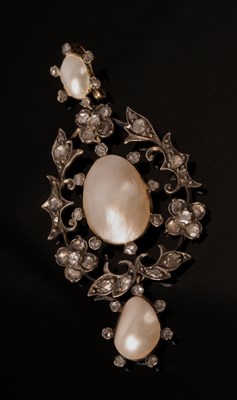 Lot 205 - A Victorian diamond and blister pearl pendant,...