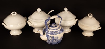 Lot 314 - A Spode blue and white Italian pattern kettle,...