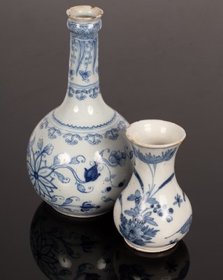 Lot 339 - An 18th Century Delft blue and white guglet,...