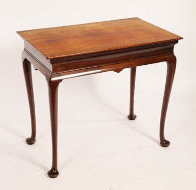 Lot 689 - A Georgian mahogany rectangular silver table,...