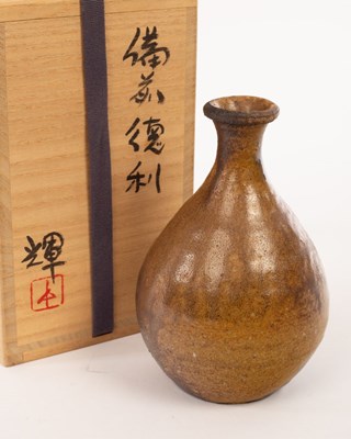 Lot 35 - Okada Yuh, tokkuri or sake bottle, 14cm high,...