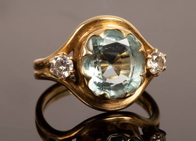 Lot 337 - An aquamarine and diamond ring, by Zoe Rawlins,...