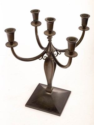 Lot 370 - An Art Deco style bronze five-light...