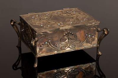 Lot 392 - An Art Nouveau style metal jewellery box, with...