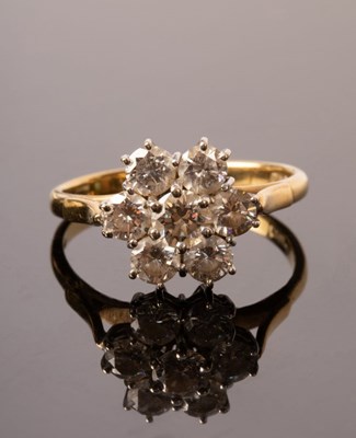 Lot 4 - A diamond cluster ring, JWLd, the seven-stone...