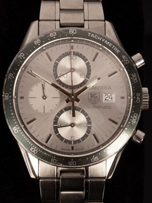 Lot 71 - A gentleman's Tag Heuer Carrera wristwatch,...