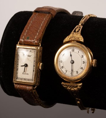 Lot 73 - A lady's 18K yellow gold cocktail watch, the...
