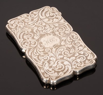 Lot 105 - An engraved silver visiting card case, Edward...