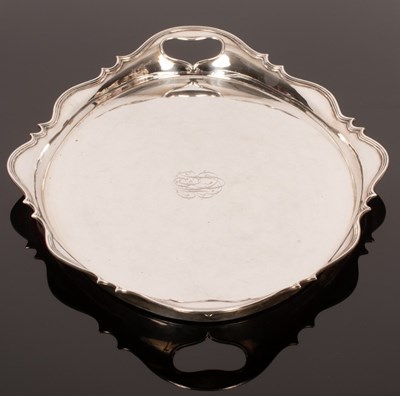 Lot 171 - An Edwardian silver tray, James Dixon & Sons,...