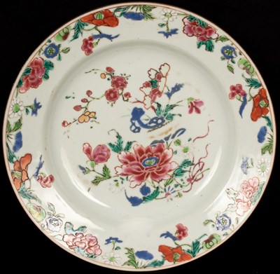 Lot 310 - A Chinese famille rose plate with floral...