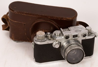 Lot 475 - A Leica DRP, Ernst Leitz Wetzlar, 35mm camera,...