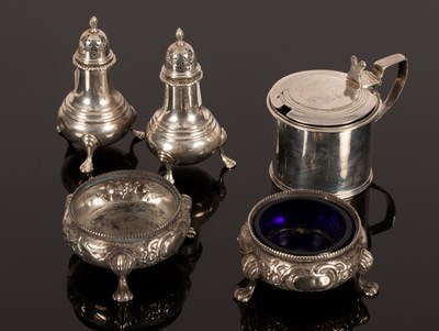 Lot 96 - A pair of silver pepper pots, G & S Co. Ltd.,...