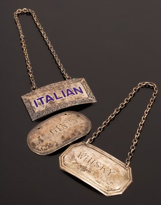 Lot 140 - A silver wine label named 'Italian' in blue...