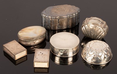 Lot 152 - A Dutch silver hinged box in the form of a...