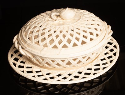 Lot 265 - A Leeds Ware creamware oval basket tureen...