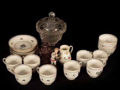 Lot 286 - An English porcelain part service of five tea...