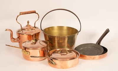 Lot 365 - A collection of copper pans, kettles etc.