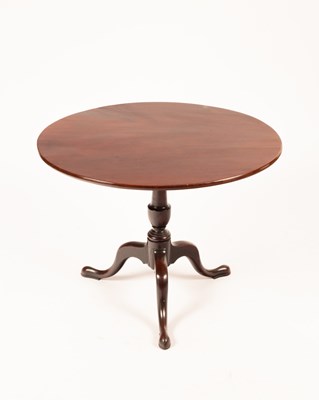 Lot 802 - A George III mahogany supper table, the...