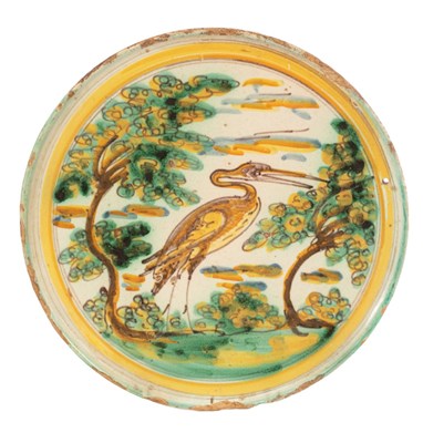 Lot 57 - A Spanish Maiolica tazza, Talavera or Puente...