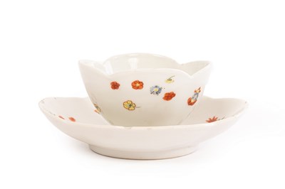 Lot 89 - A rare Chinese quatre-lobed tea bowl and...