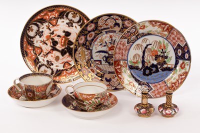 Lot 120 - A selection of Regency English porcelain,...