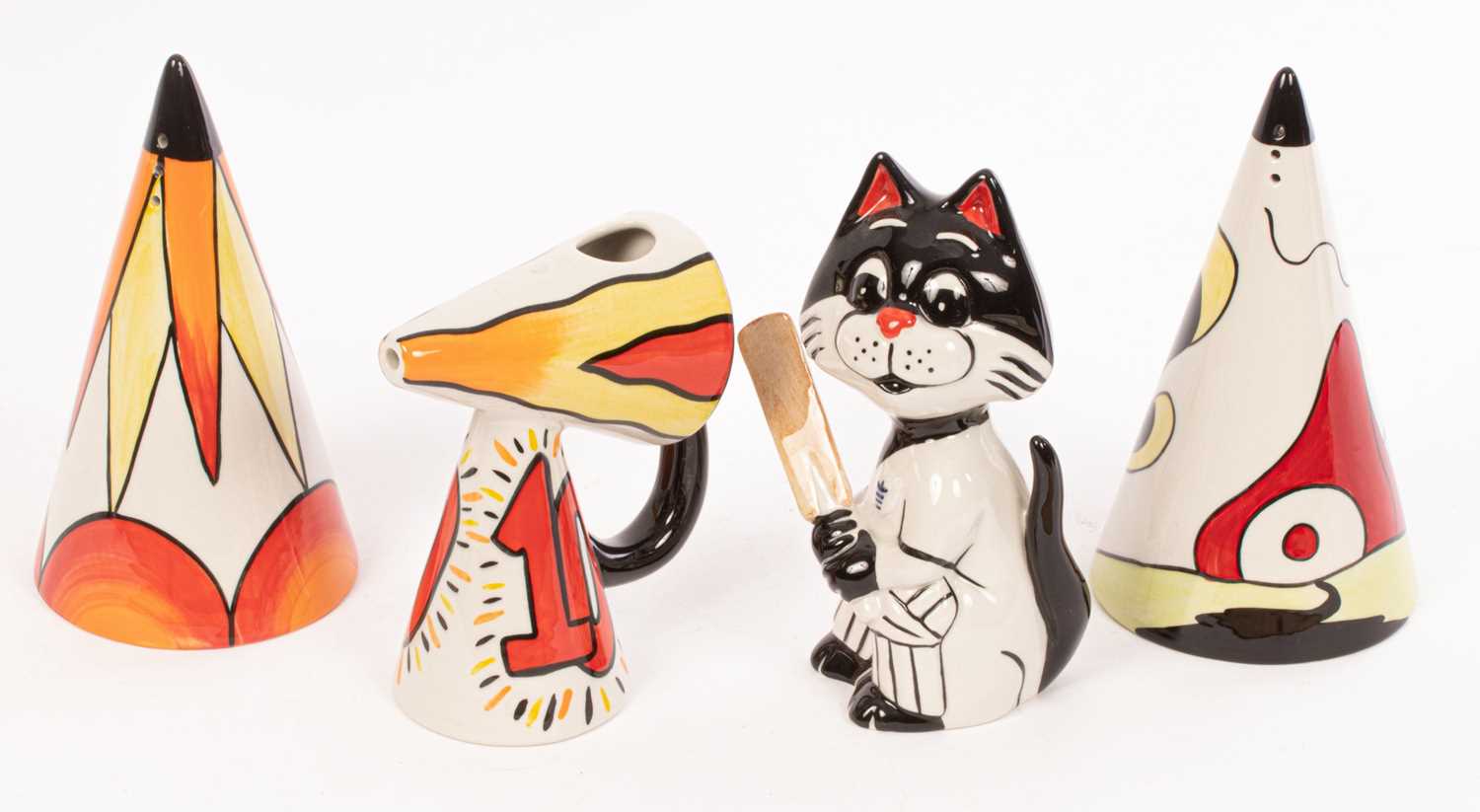 Lot 211 - A Lorna Bailey special edition model of a cat...
