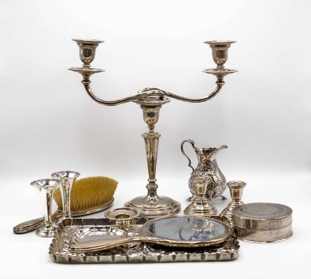 Lot 38 - An Edwardian embossed silver trinket tray,...
