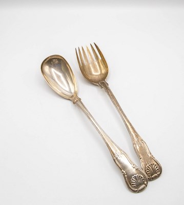 Lot 58 - A matched pair of Georgian silver servers,...