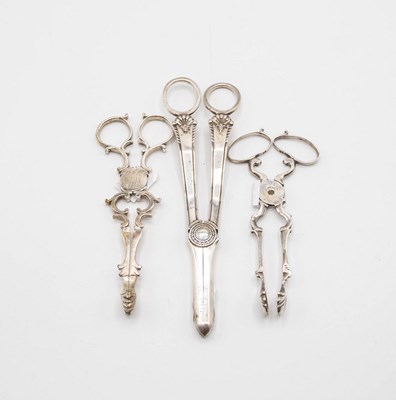 Lot 99 - A pair of silver grape scissors, Garrard & Co,...