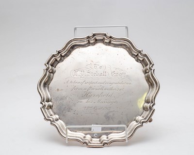 Lot 123 - A George V silver salver, Robert Pringle &...