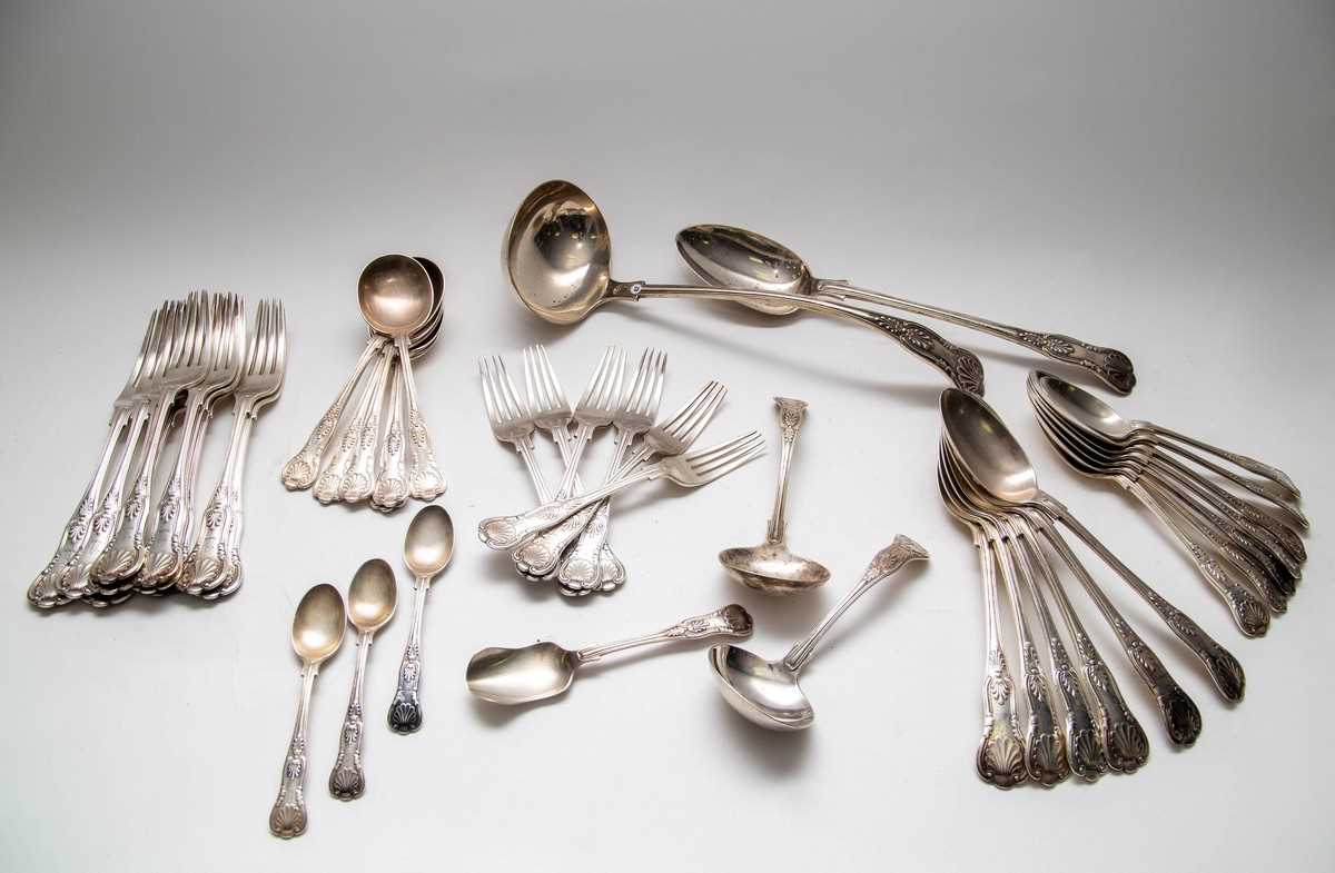 Lot 136 A quantity silver flatware, Atkins Brothers,