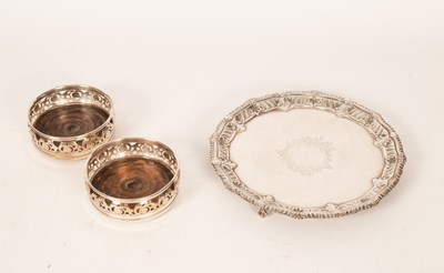 Lot 192 - An EPNS salver, Walker & Hall, and a pair of...