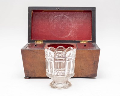 Lot 417 - A mahogany tea caddy with fitted interior,...