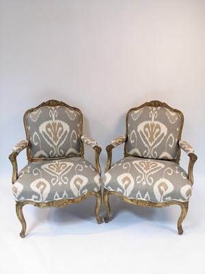 Lot 713 - A pair of 18th Century giltwood armchairs with...