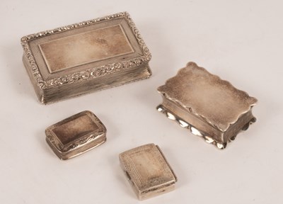 Lot 37 - A William IV silver snuff box, makers mark TS,...