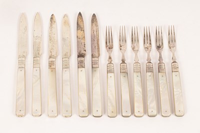 Lot 58 - A set of six Edwardian silver fruit knives and...