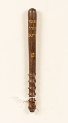 Lot 244 - A 20th Century turned hardwood truncheon, of...