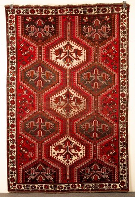 Lot 333 - A large Shiraz rug, South West Persia, the...